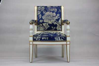 Armlehnsessel nach der Kittung