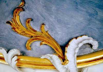 Deckenbildrahmen im Endzustand